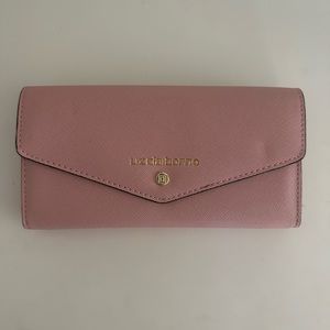 Liz Claiborne Wallet